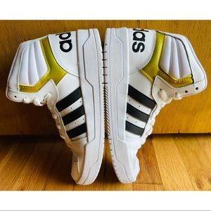 Adidas MenS Entrap High Top Sneaker- Size 8- NICE!